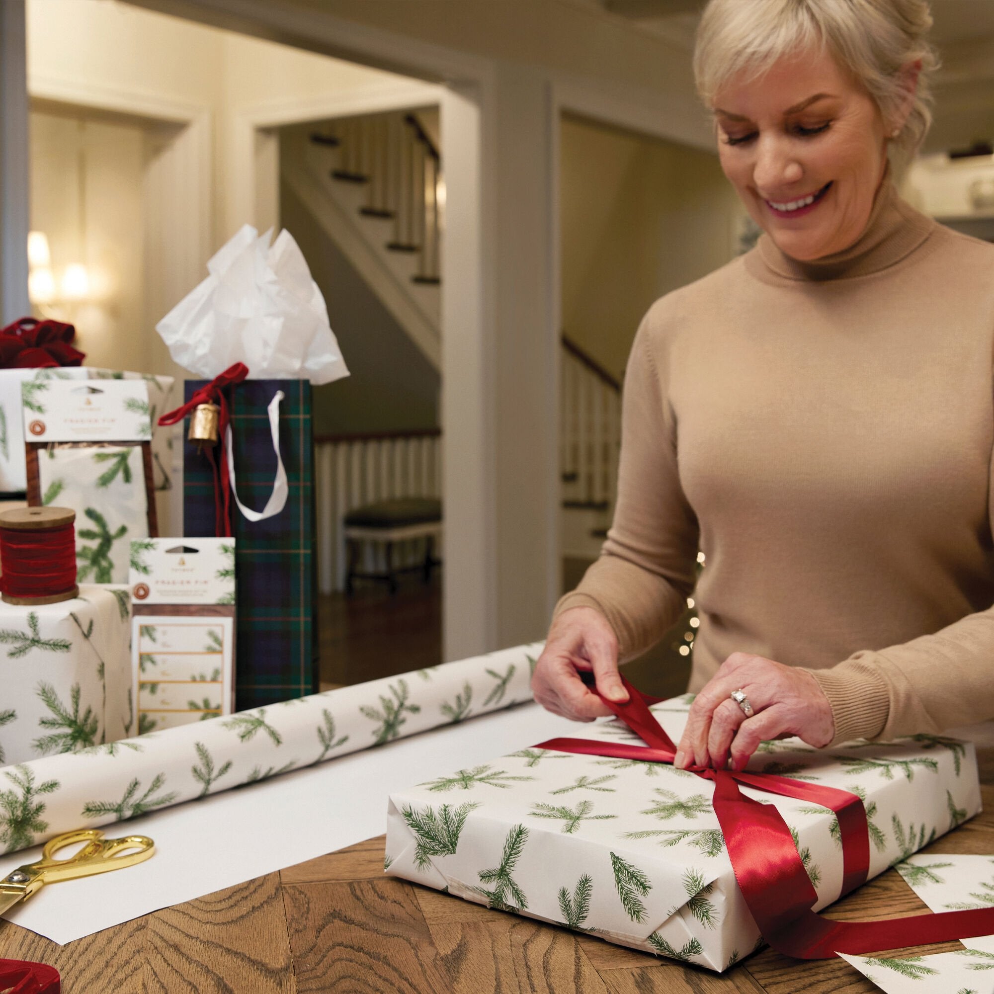 Frasier Fir Fragranced Wrapping Paper, 2 pack - Image 6
