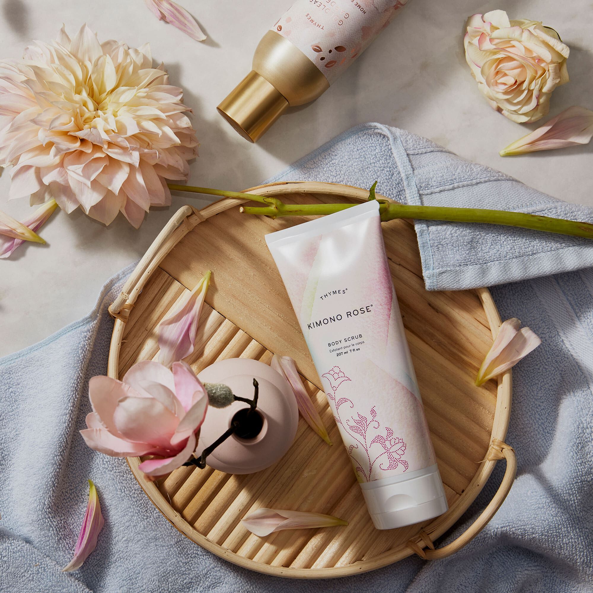 Alternative view of Kimono Rose Body Scrub
